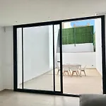 Moderno Apartamento Con Gran Terraza